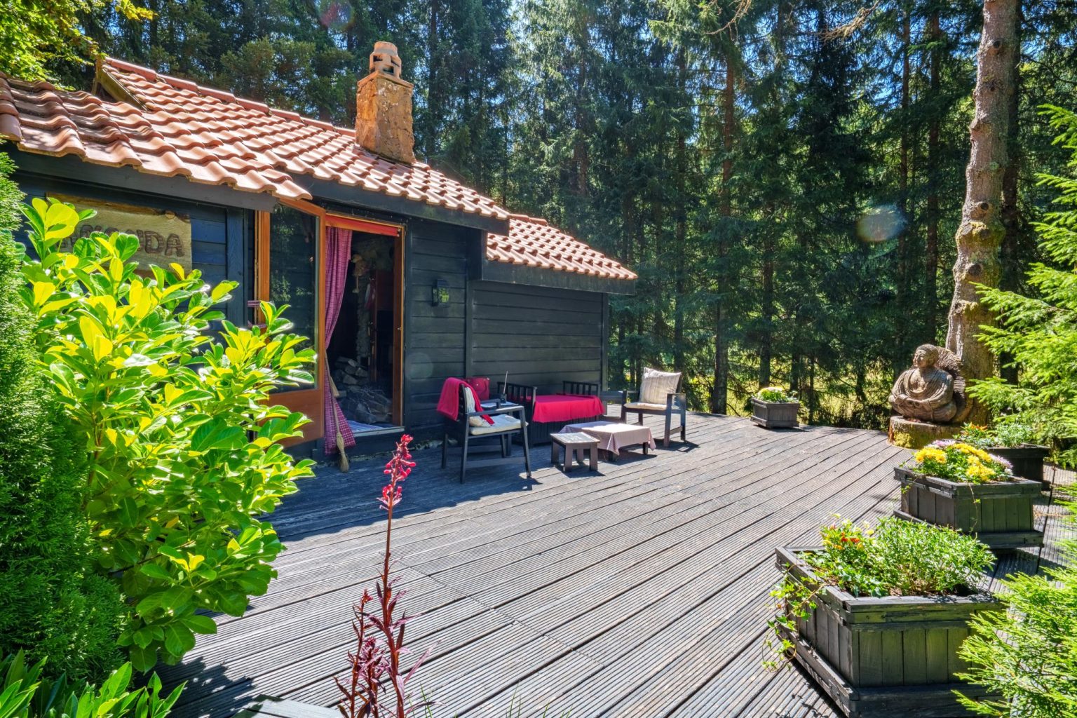 Charmant chalet avec terrasse
