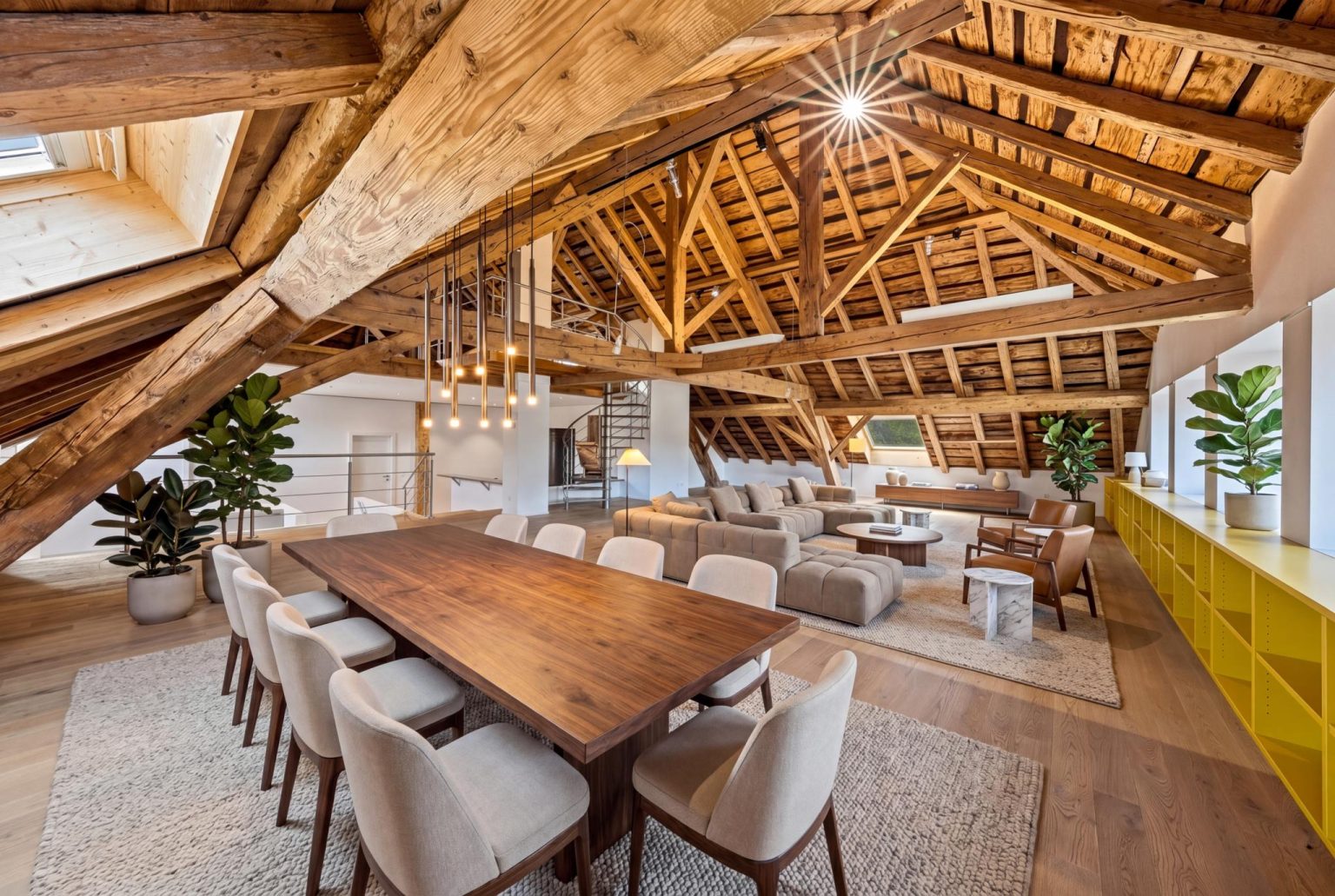 Superbe attique avec mezzanine à St-Cergue