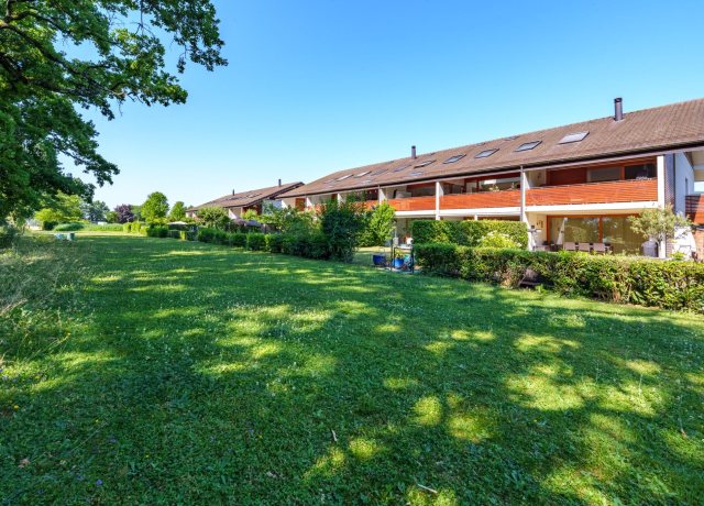 Beau duplex en attique de 5,5 pièces à Bursinel - photo 7