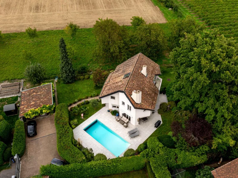 Splendide villa sur les hauts de Nyon
